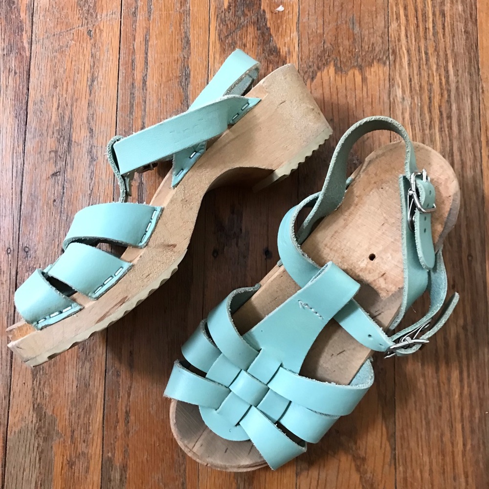 Little Girls’ Swedish Hasbeen clogs